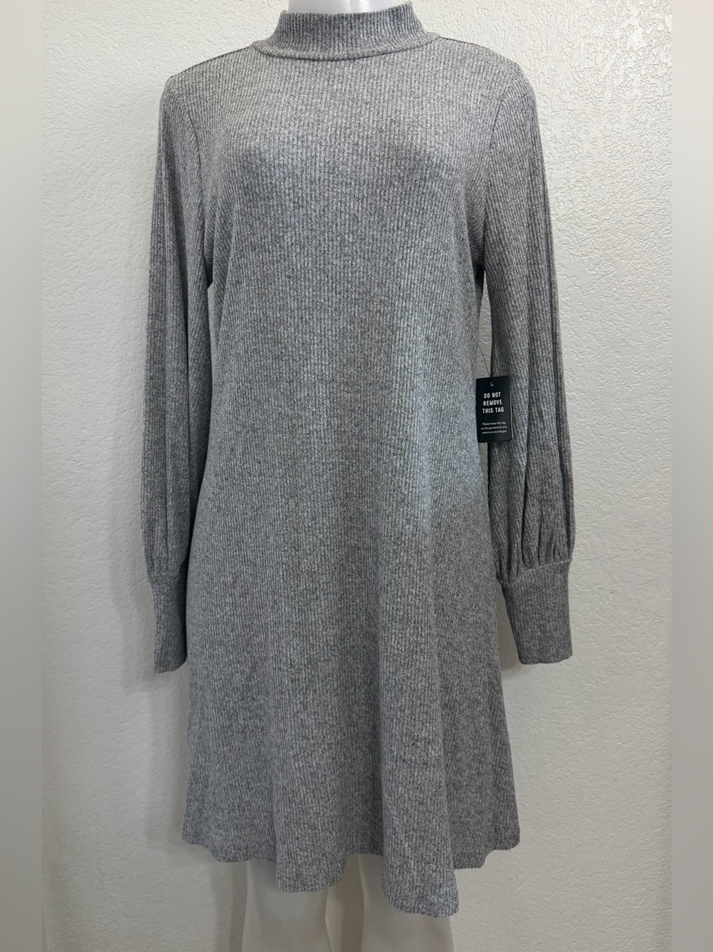 EXPRESS Mock Neck Ribbed Balloon Sleeve Sweater Dress Beige Size L